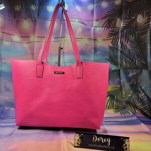Juicy Couture Pink Purse with Teal Interior